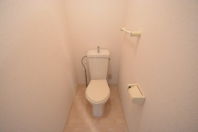 ウォシュレット付きのトイレです！