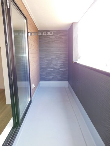 あま市二ツ寺六町の新築一戸建のバルコニー|◇インナーバルコニー◇　　ワイドなインナーバルコニー　ダウンライトと外部コンセント完備♪