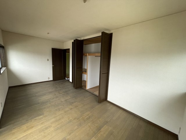 橋本市城山台4丁目・中古戸建・54724の洋室