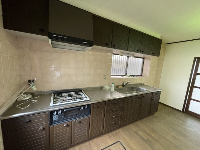 橋本市城山台4丁目・中古戸建・54724のキッチン