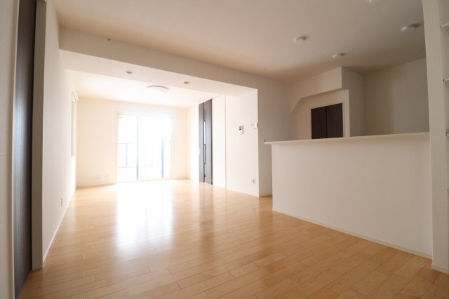 セジュール茨木駅前の居間・リビング