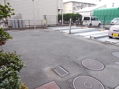 【駐車場】 | パラシオン・サン鳥見