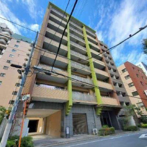 パレステュディオ新宿御苑の外観