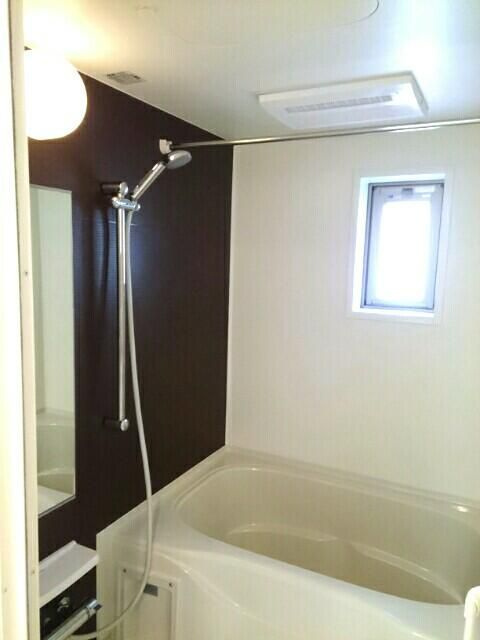 メゾン　ド　リッシュの浴室