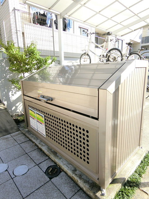 メゾン・クラージュ立川のその他共用部分|★敷地内ゴミストッカー★