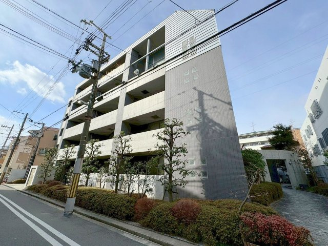 Ｆ’ｓ　Ｆｏｒｔｒｅｓｓの外観