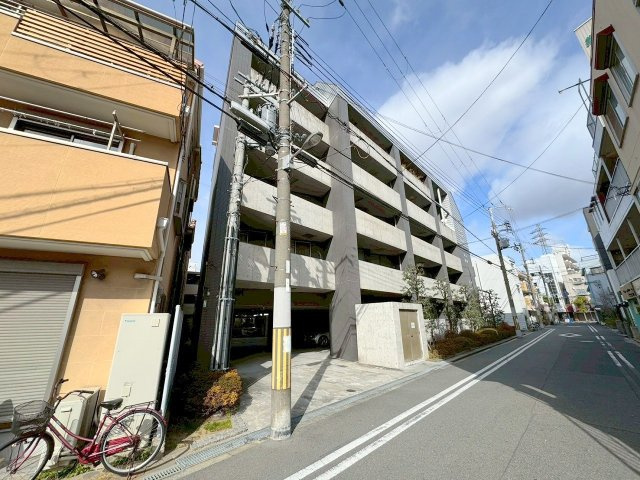Ｆ’ｓ　Ｆｏｒｔｒｅｓｓの外観