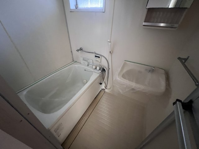 魚住Sハイツ35の浴室