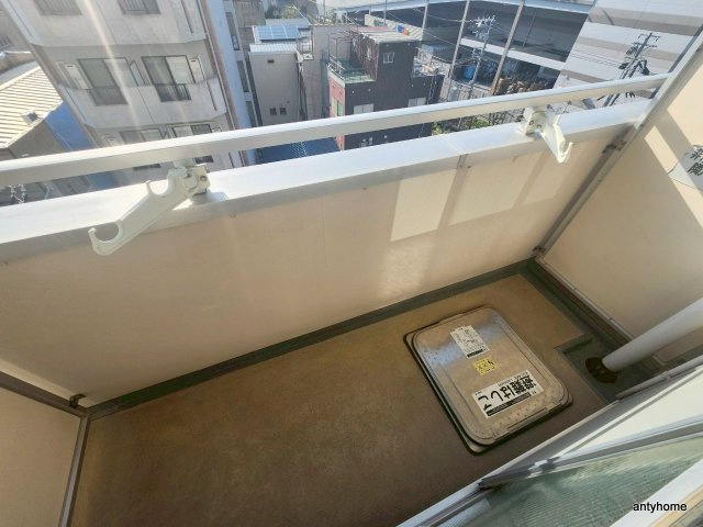 アーデン森之宮のバルコニー