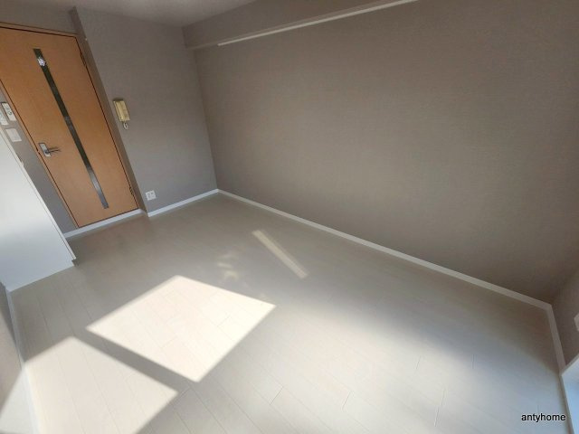 アーデン森之宮の洋室