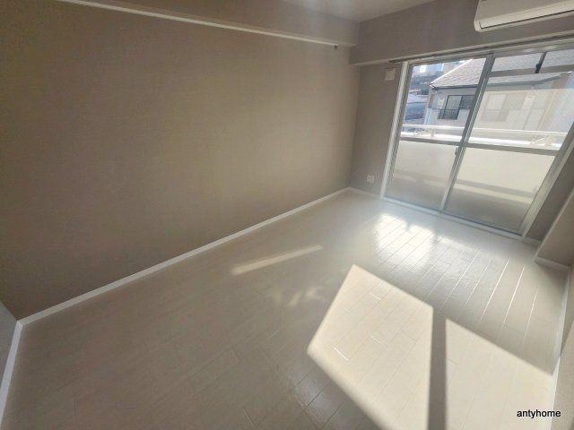 アーデン森之宮の寝室