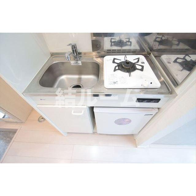 板橋区仲宿のアパートのキッチン