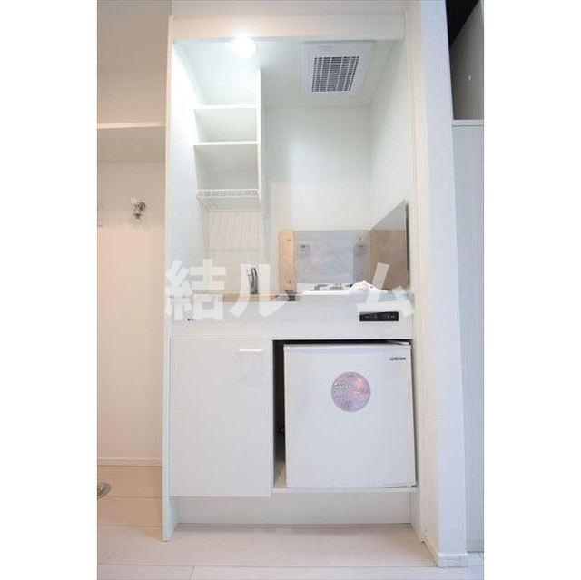 板橋区仲宿のアパートのキッチン