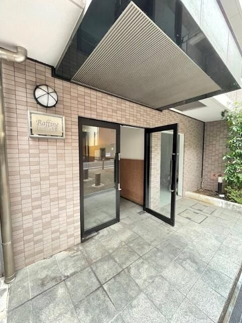 ラフィーネ本郷のエントランス|☆このお部屋は仲介手数料0円です☆