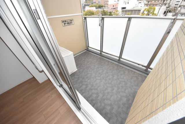 アーバネックス北堀江Ⅱのバルコニー