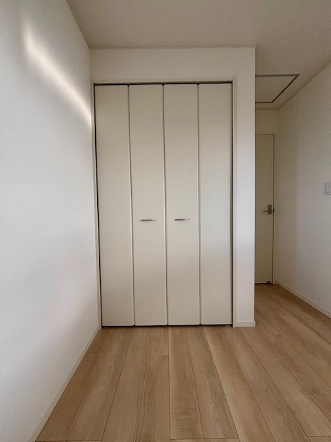 筑後市下北島第5　1号棟の収納