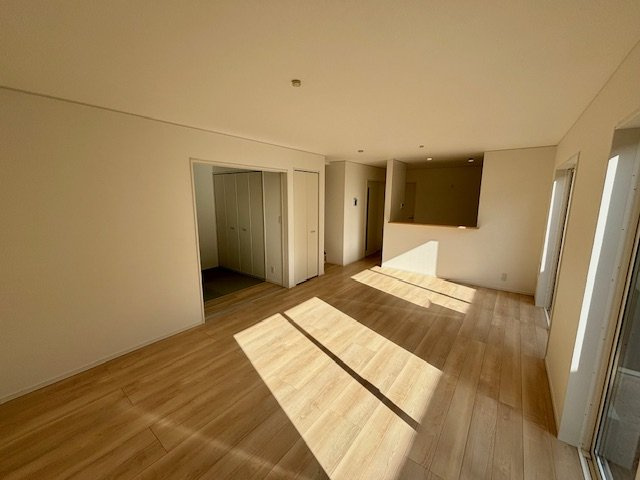 筑後市下北島第5　1号棟の居間・リビング