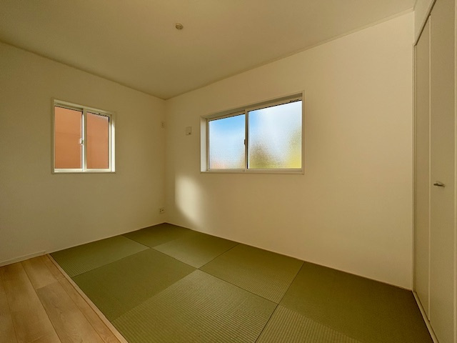 筑後市下北島第5　1号棟の和室|あると嬉しい和室です。客間としてはもちろん、小さいお子さまのプレイルームとして大活躍です♪