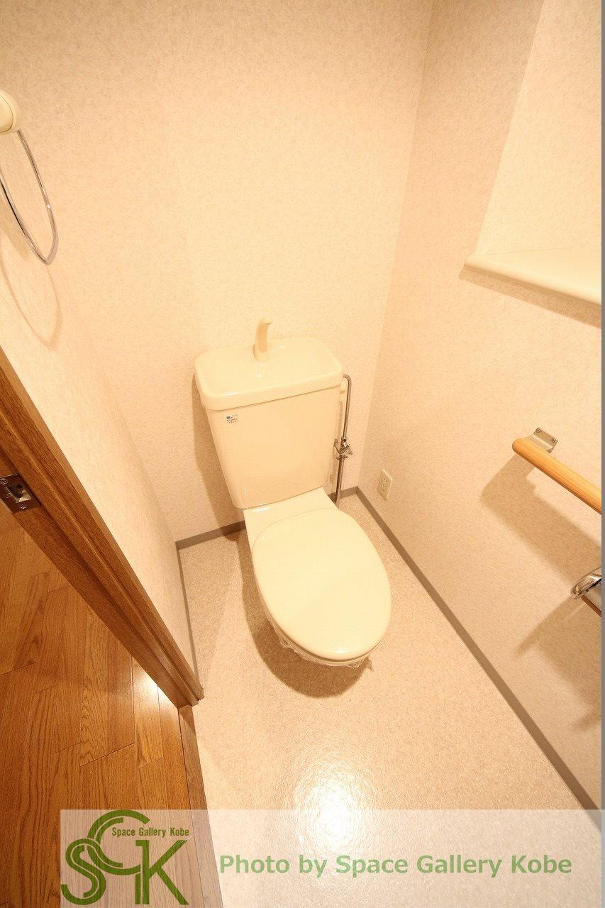 ウエストコート8番街・2番館のトイレ|※お部屋により仕様が異なる可能性があります。