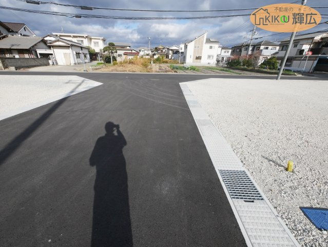 加古川市野口町長砂（全7区）土地　2号地の前面道路含む現地写真