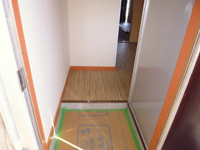 コーポ北村の玄関