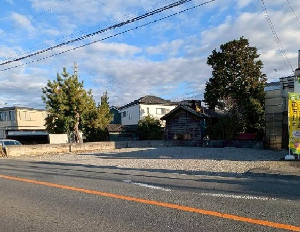 敷地面積54坪　売地　川越市宮元町の前面道路含む現地写真|北西側公道10.41ｍ、15.99ｍの接道。
県道川越・栗橋線沿いの為、視認性良し♪
