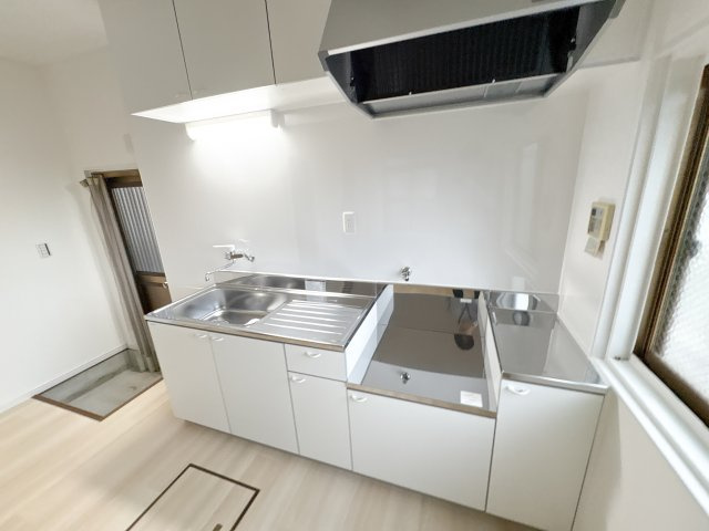 西松ヶ丘一戸建てのキッチン