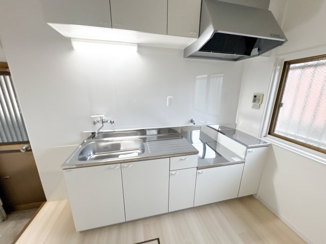 西松ヶ丘一戸建てのキッチン