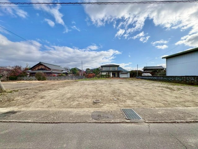 野洲市市三宅　建築条件無し売土地