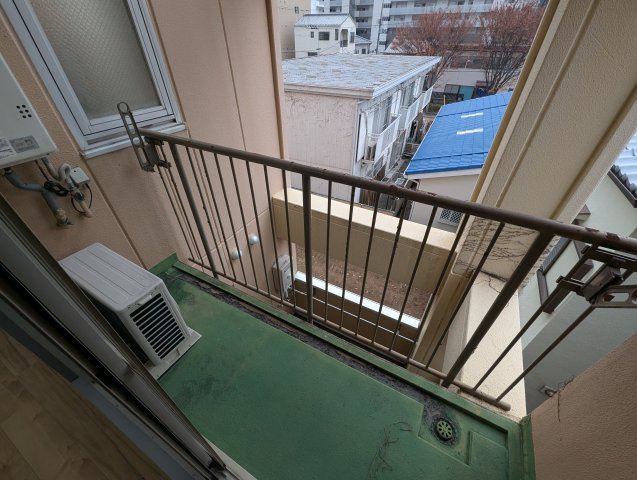 フェリスコート伊丹のバルコニー