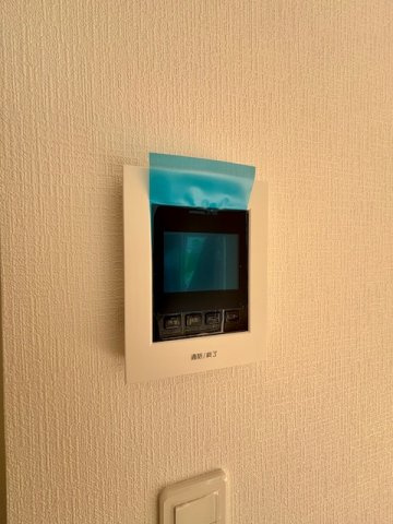 筑後市下北島第5　2号棟のセキュリティ|モニタ付きインターホンは来客をを確認できます、小さなお子様や女性だけのお留守番でも安心です♪