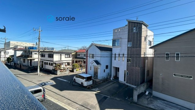 狭山市広瀬台第12全4棟　新築戸建　クレイドルガーデンの前面道路含む現地写真|令和8年２月19日撮影。