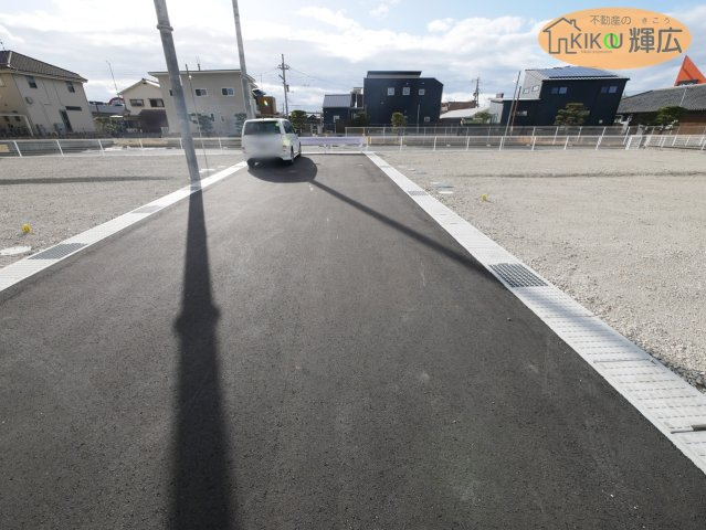 【前面道路含む現地写真】 | 加古川市野口町長砂（全7区）土地　6号地
