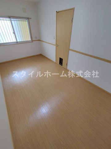 GREEN　FILの寝室|別部屋写真です。