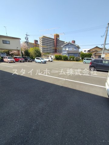 GREEN　FILの駐車場