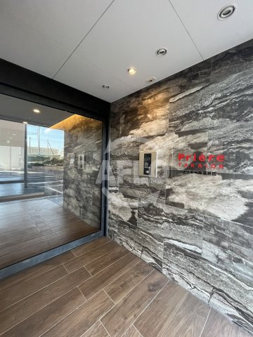 プリエール高井田のエントランス|プリエール高井田　エントランス