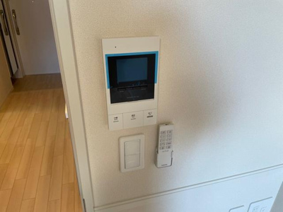 【内装】 | フルハウス黒田Ⅱ | カメラ付インターホン