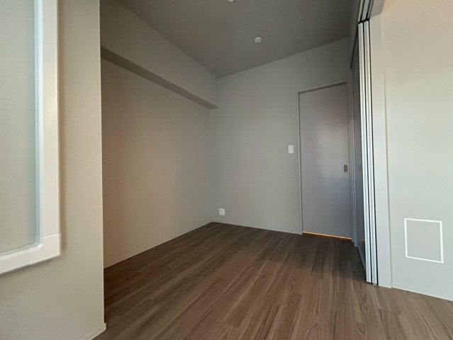S-RESIDENCE福島diverseの洋室
