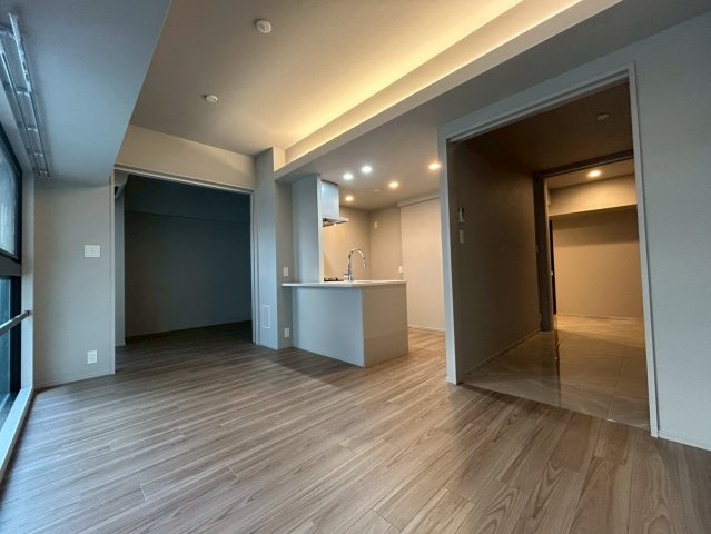 S-RESIDENCE福島diverseの居間・リビング