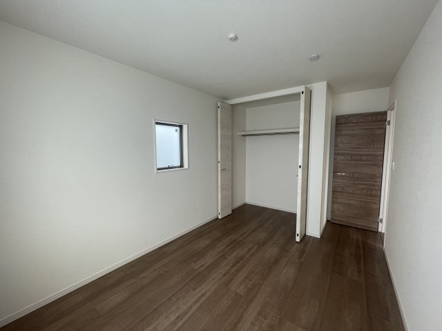 リーブルガーデン豊見城市伊良波第２　＼☆ご成約時キャッシュバック☆／の洋室|※サンプル写真となります。