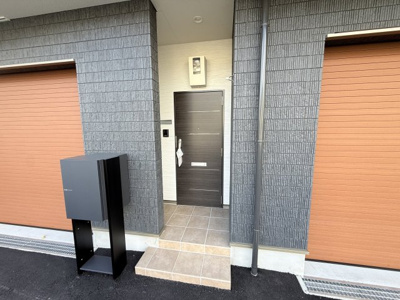 【エントランス】 | エスパース柏原