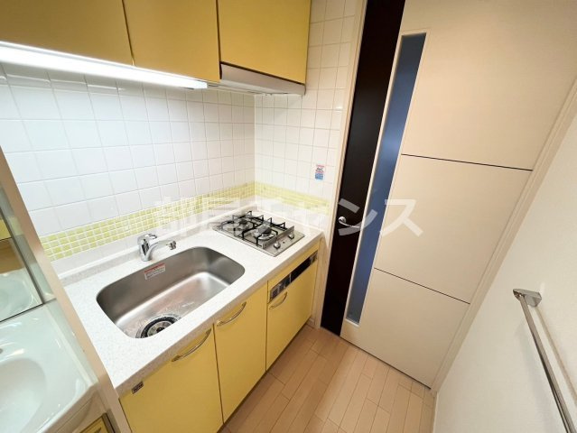 プレサンス大須観音駅前サクシードのキッチン