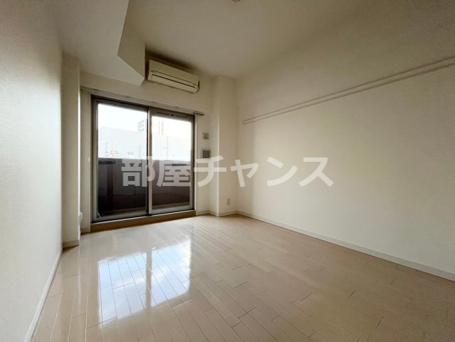 プレサンス大須観音駅前サクシードの居間・リビング