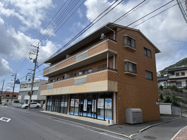 コンビデンス西本