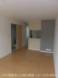 【居間・リビング】 | ピースフル岩崎