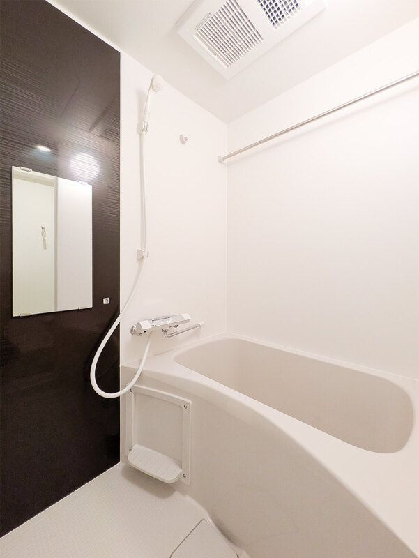 リバース笹塚の浴室