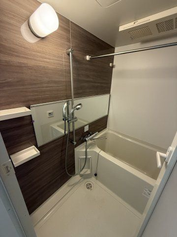 スプランディッドIIIの浴室