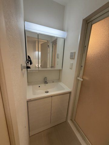 スプランディッドIIIの洗面所