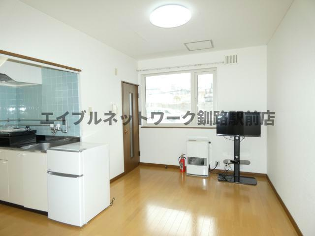 プレイスピア緑ヶ岡Ⅰの居間・リビング