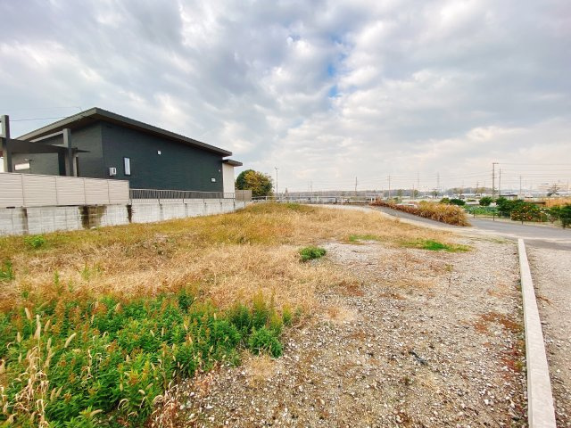 東海市養父町八王子の外観